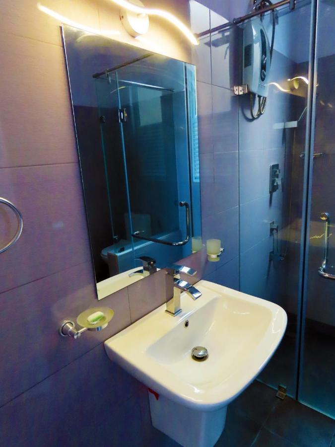Vivas Residencies Luxury Apartments Dehiwala-Mount Lavinia Exterior foto