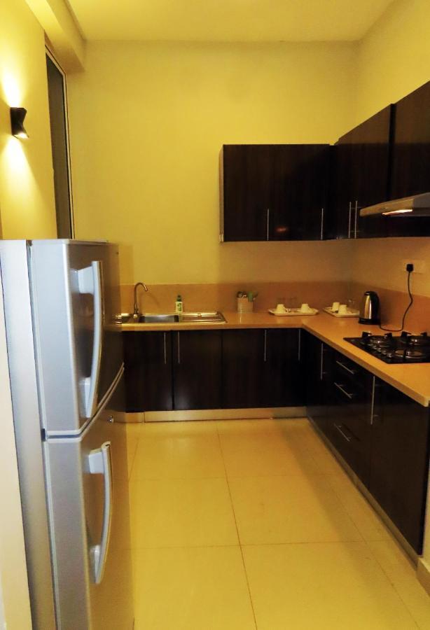 Vivas Residencies Luxury Apartments Dehiwala-Mount Lavinia Exterior foto